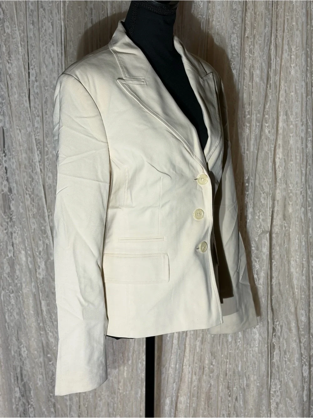 Worthington Cream Women's Tailored Blazer Jacket